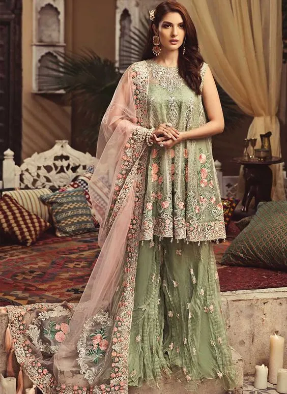 Party Wear Dresses Designer Ideas 2023 | Party wear dresses, Wedding dresses  for girls, Pakistani bridal dresses